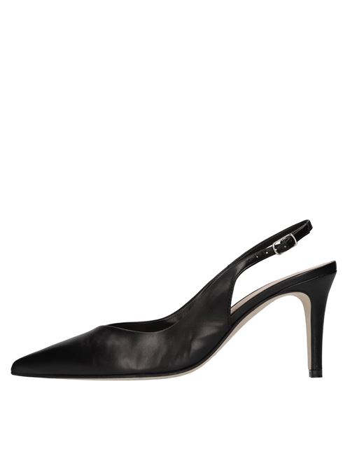  THE SELLER | SE1002 NAPPANERO